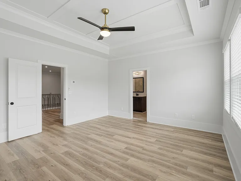 331 Orchid St — Photo 14