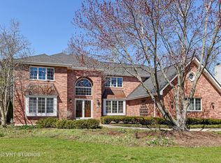 6136 Willowood Ln, Willowbrook, IL