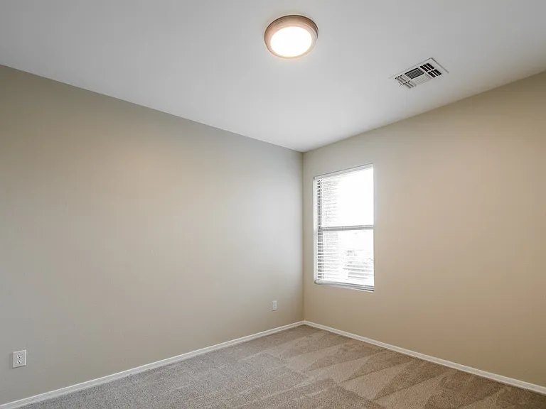 15331 W Cameron Cir — Photo 13