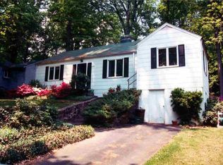 1429 Gentry Ln, Charlottesville, VA