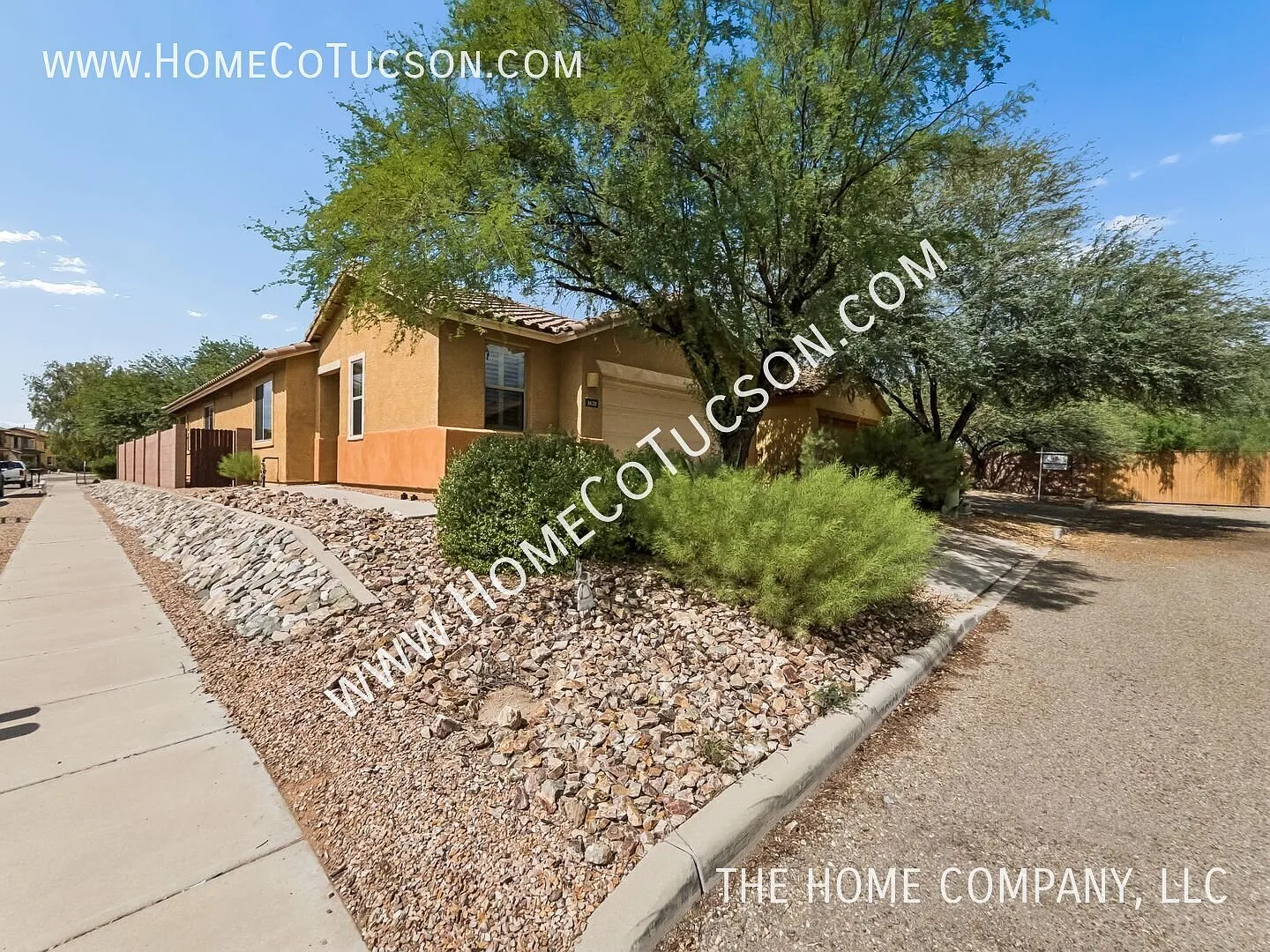 1628 W Gentle Brook Trail | Single-Story Paseo del Rio — Photo 4