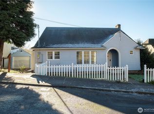 604 Academy St, Kelso, WA