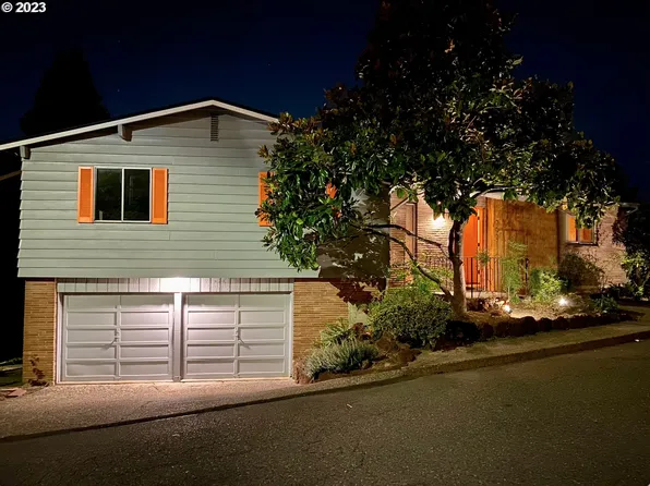 702 NW Macleay Blvd, Portland, OR 97210