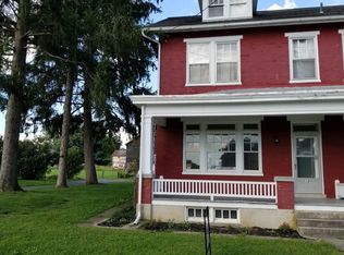 12 Swamp Church Rd, Reinholds, PA 17569