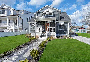 111 Sanborn Ave — Photo 5