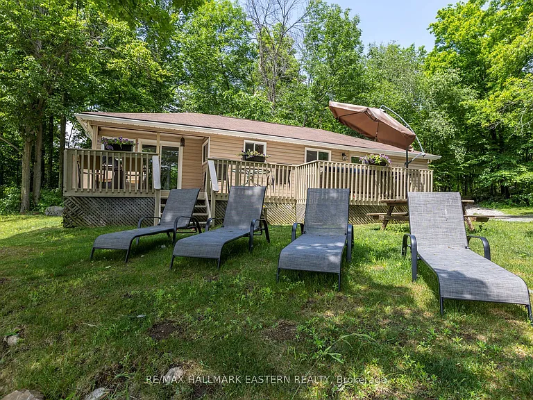 504 Pine Point Ln — Photo 33