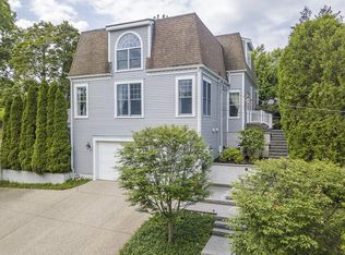 17 Vassar Rd, Marblehead, MA 01945