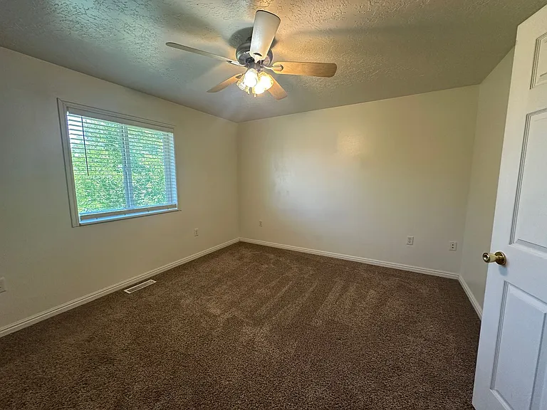 644 Sunflower Rd — Photo 19