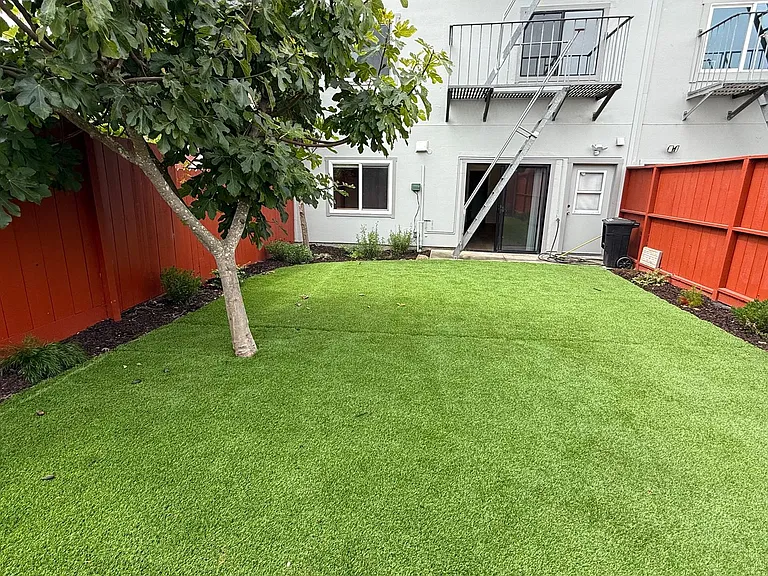 RC - 1630 Oakdale, Ave., San Francisco, CA, 94124 — Photo 15
