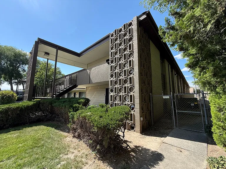 1555 E 3900 S #116 — Photo 2