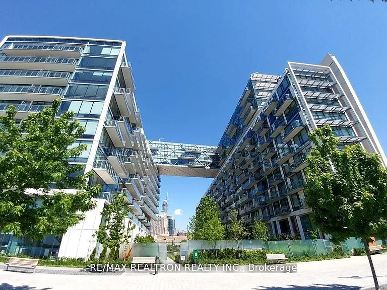 39 Queens Quay E #734 — Photo 2