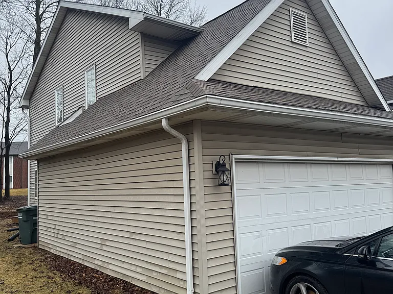 305 Arbordale Dr #1 — Photo 2