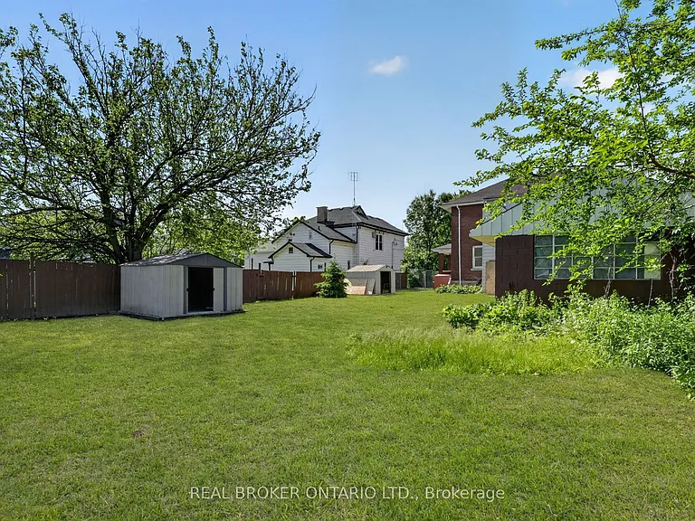 4417B Ellis St — Photo 28