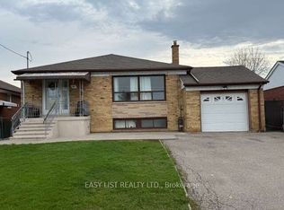 49 Blaydon Ave, Toronto, ON M3M 2E3