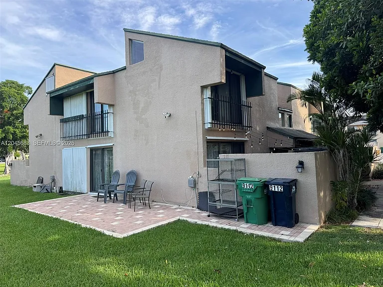 9112 SW 159th Ter #A — Photo 22