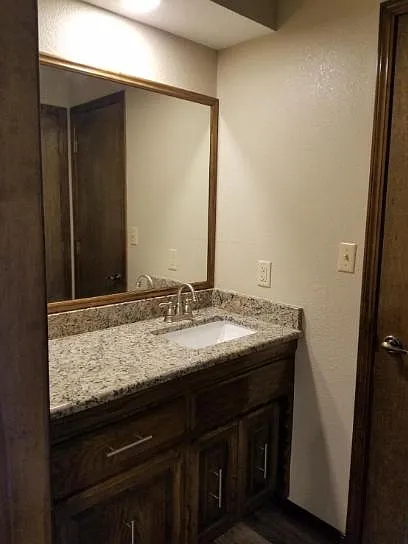 1414 Quail Creek Dr — Photo 69