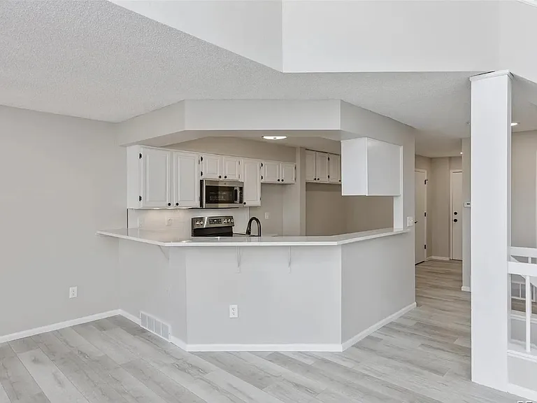 5760 W Atlantic Pl — Photo 10