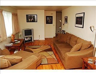 2nd image of 1307 Lynn Ave