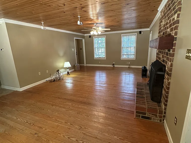 11170 Robious Rd — Photo 32