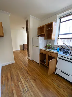 Rented by Crosstown Apartments NYC | media 1