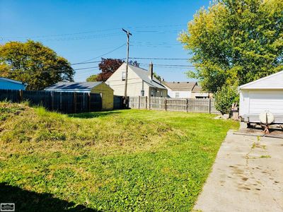 18915 Meier St, Roseville, MI, 48066