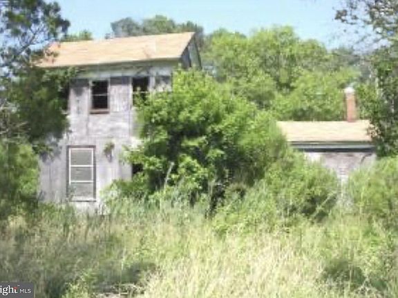 3rd image of 3033 William Maddox Rd