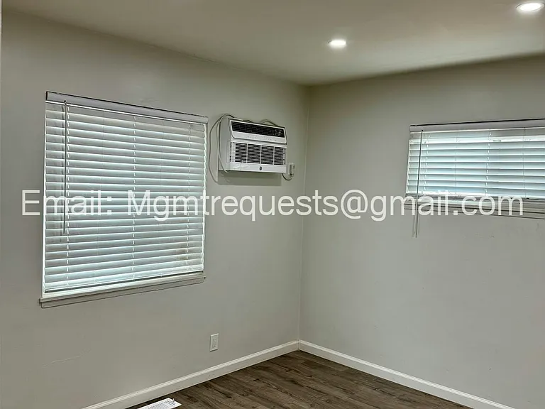 4250 10th St #4250 — Photo 9
