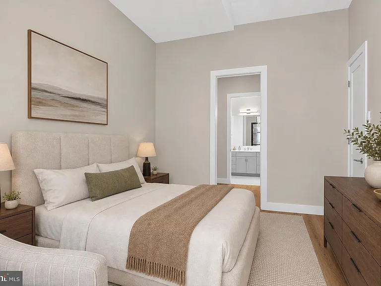 801 N Fairfax St #137 — Photo 8