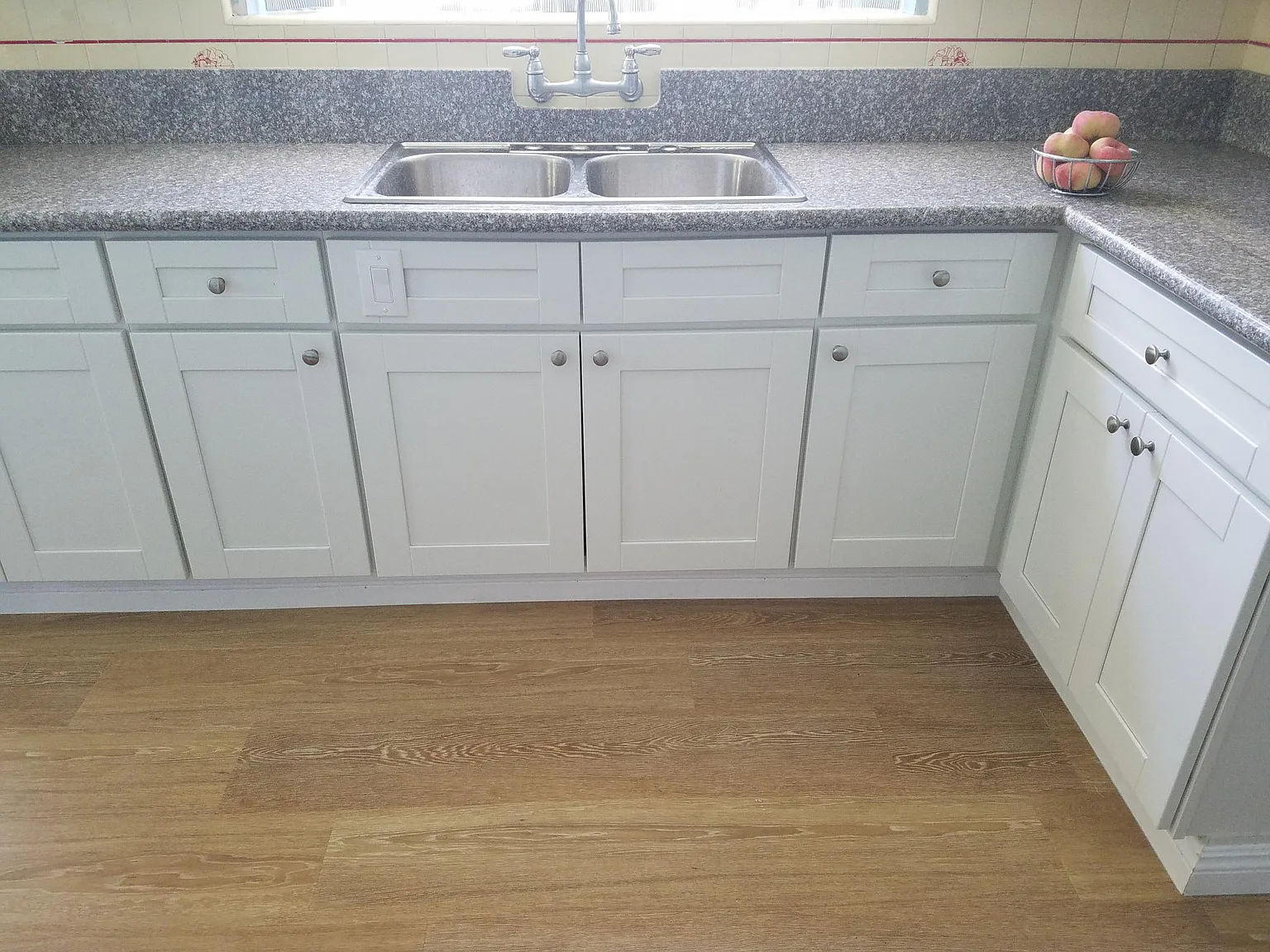 3 bed, 1.5 bath, 1667 sqft, $4,495 — Photo 3