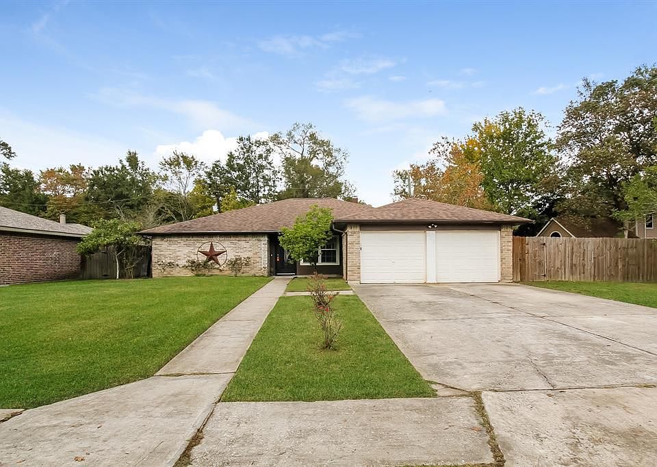 1st image of 516 Aweigh Dr