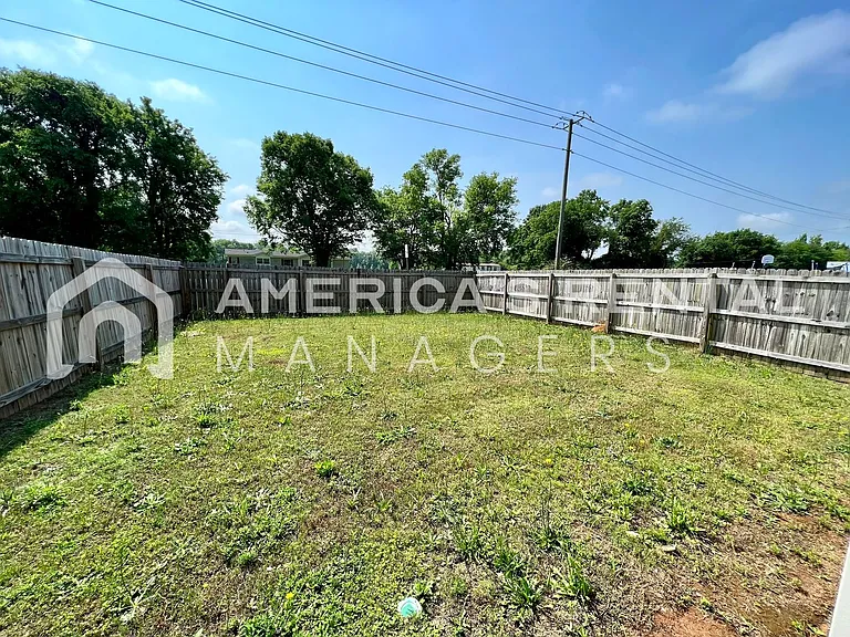 16406 Waterbury Ln — Photo 13