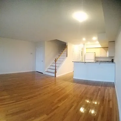 Rented by Uptown Flats LLC | media 14