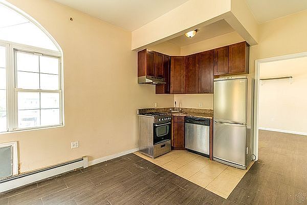 1st image of 8532 131st St APT 4A