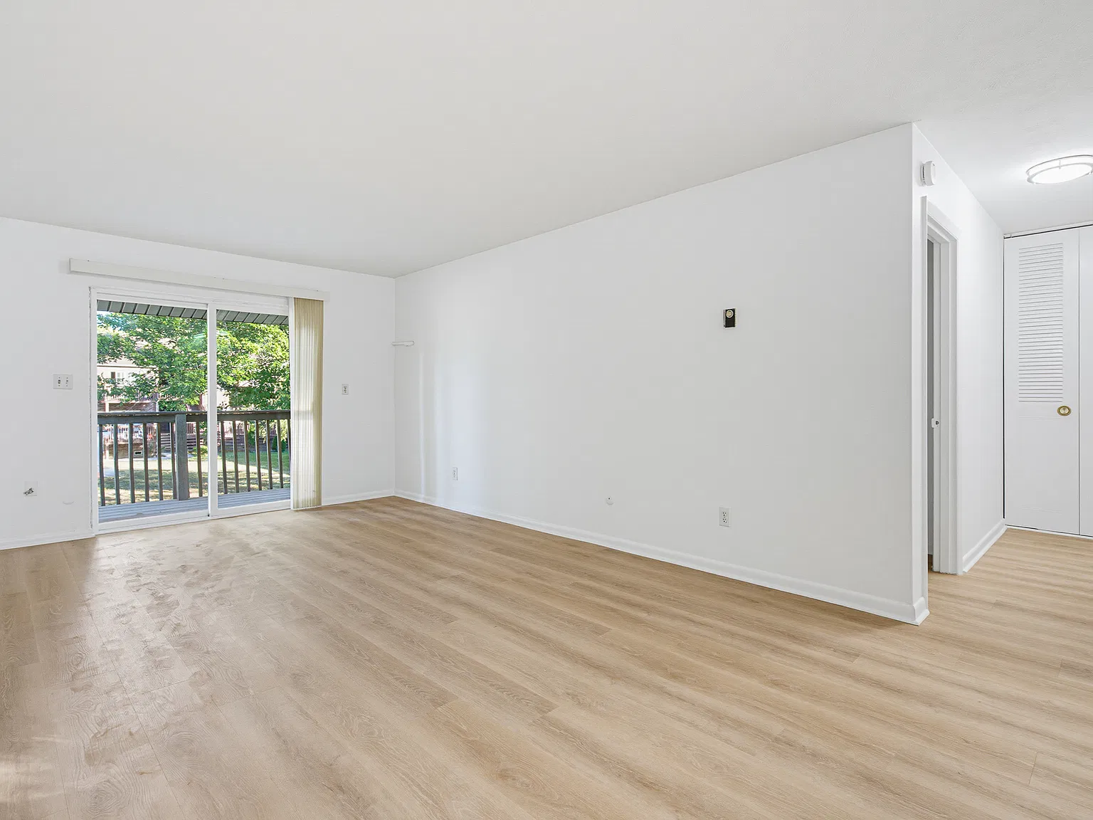 1 bed, 600 sqft, $935 — Photo 2