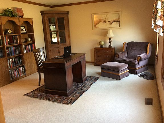 5th image of 6292 Lake Trail Dr
