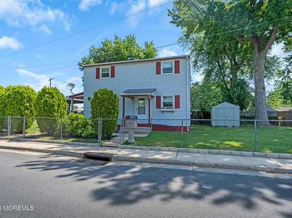 704 Monmouth Parkway, North Middletown, NJ 07748
