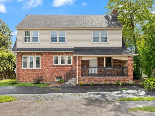 129 Maple Ave, Shrewsbury, MA 01545