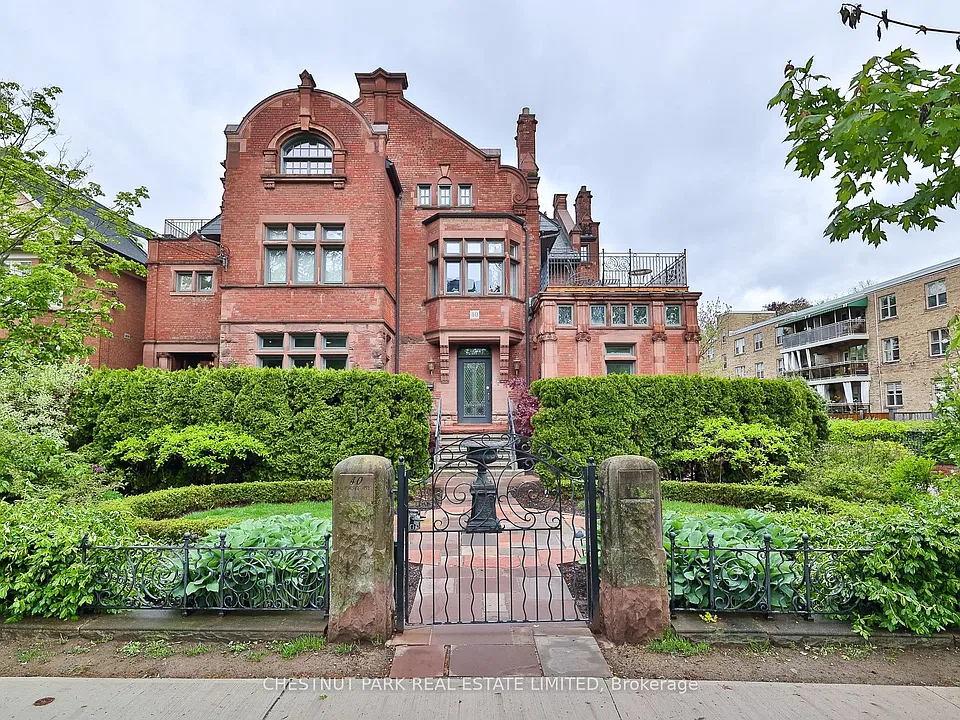40 Maple Ave #4