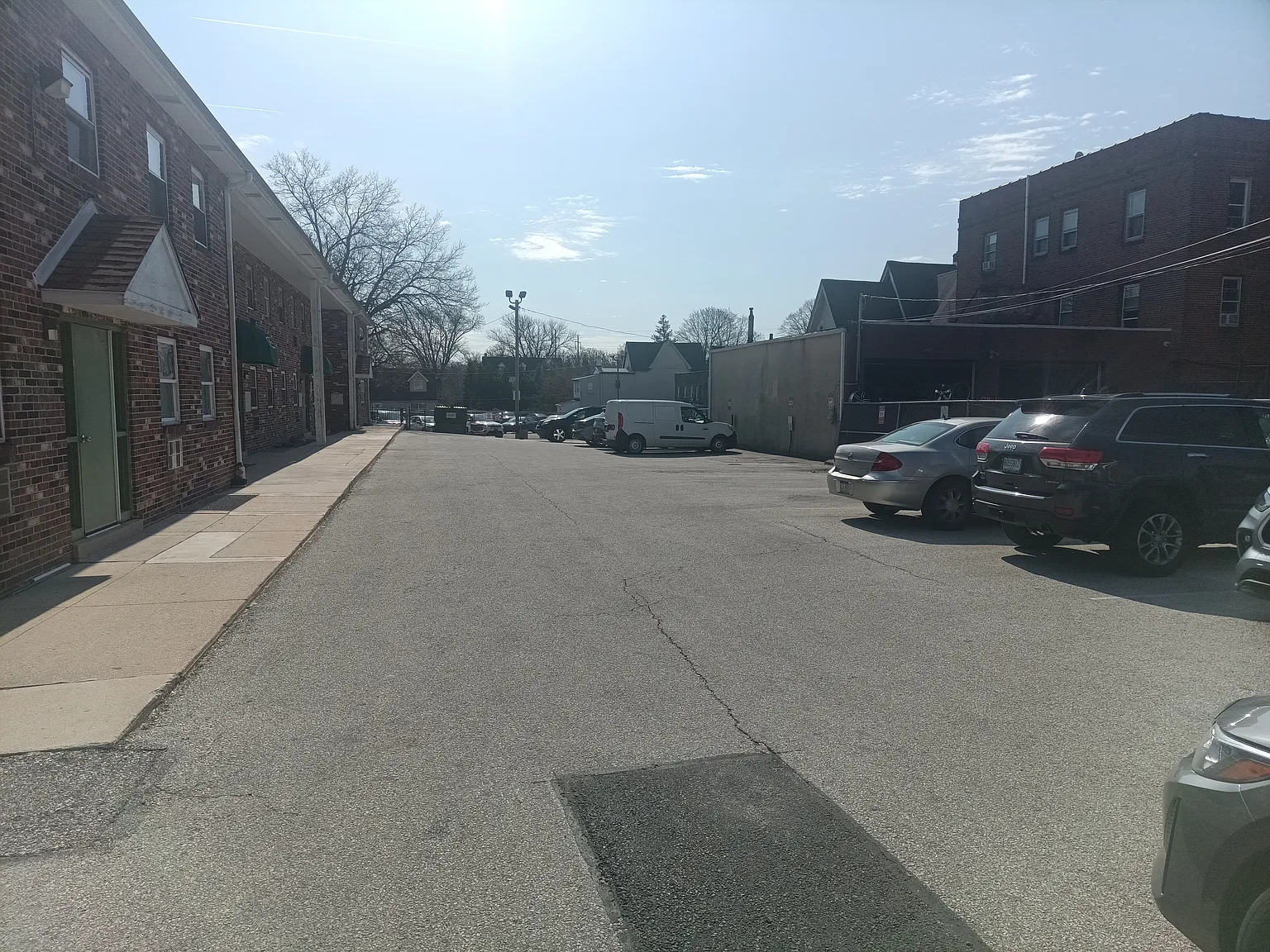 1 bed, 700 sqft, $1,100 — Photo 3