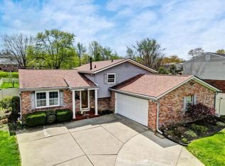 1227 Waycross Rd, Cincinnati, OH 45240