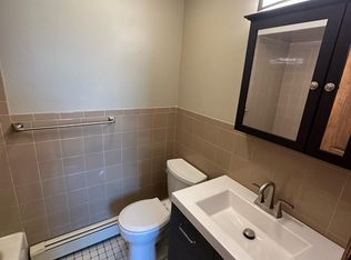 118 6th St APT 6, Verplanck, NY 10596