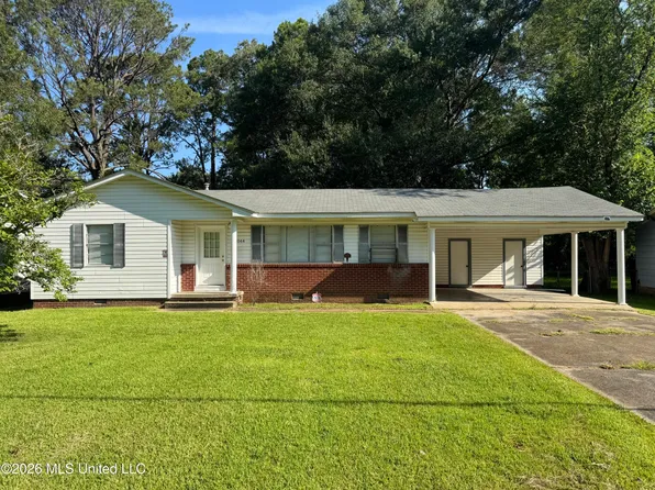 1044 Cooper Rd, Jackson, MS 39212