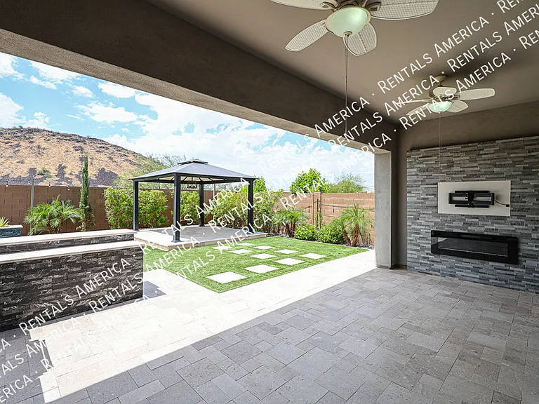 1829 E Saguaro Park Ln — Photo 91