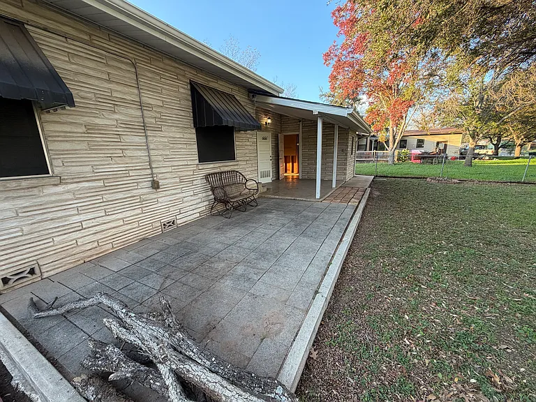 2606 Tillie Dr — Photo 19