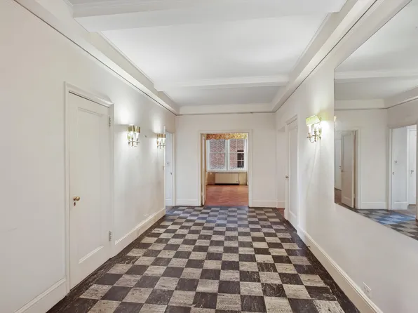 1170 Fifth Avenue image 9 of 16