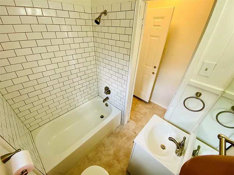 6501 Ponca St #B — Photo 12