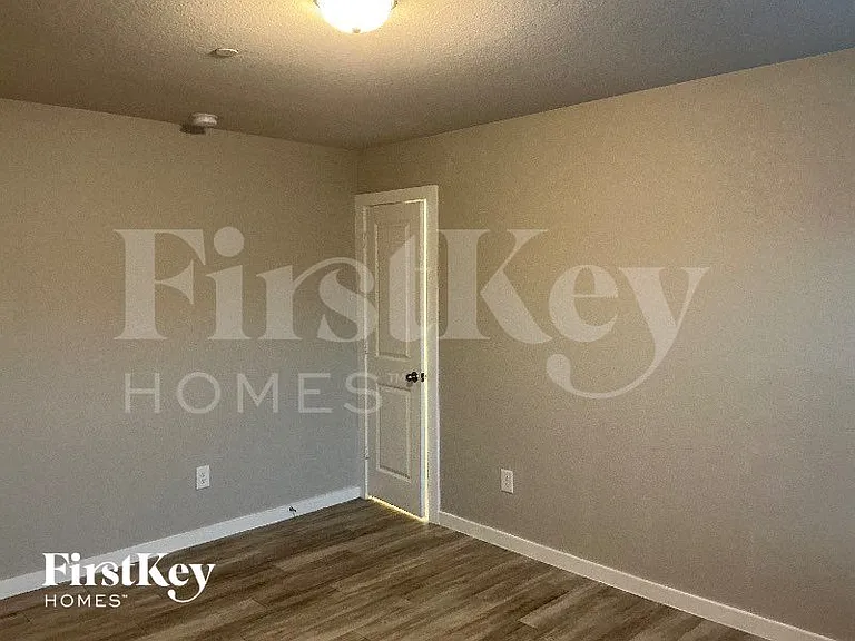 602 Sophia Way — Photo 7