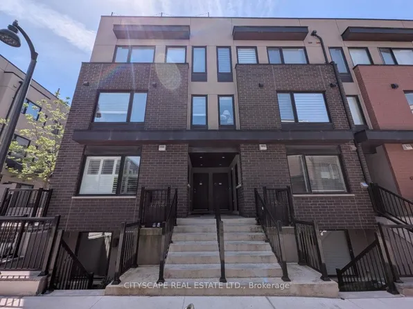 142 William Duncan Rd #4, Toronto, ON M3K 0C1