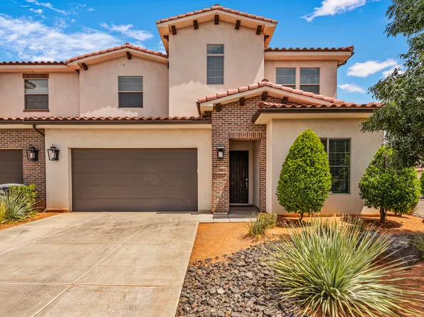 3780 Arcadia Dr Unit 31, Santa Clara, UT 84765