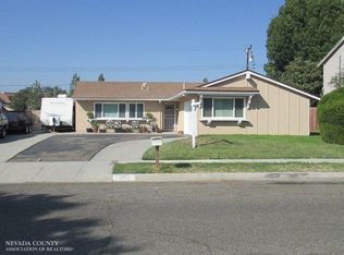 215 Aristotle St, Simi Valley, CA 93065